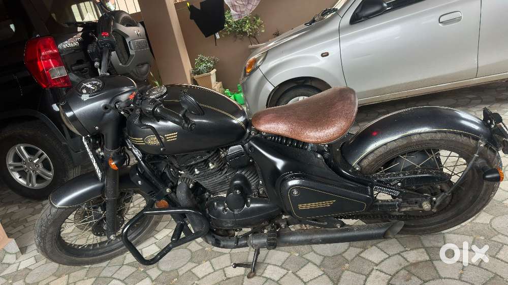 In new condition, single hand used