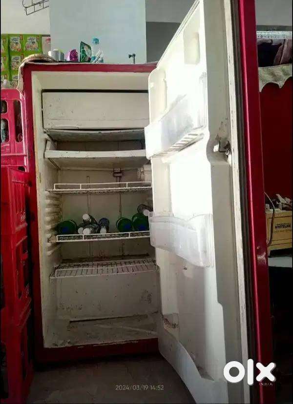 Refridgerator(Whirlpool)