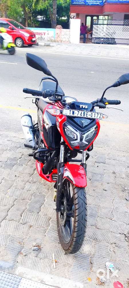 Tvs raider 125 look like new. Just 6000 om driven