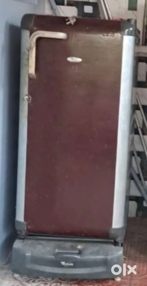 Whirlpool 180 liters Fridge for Sell