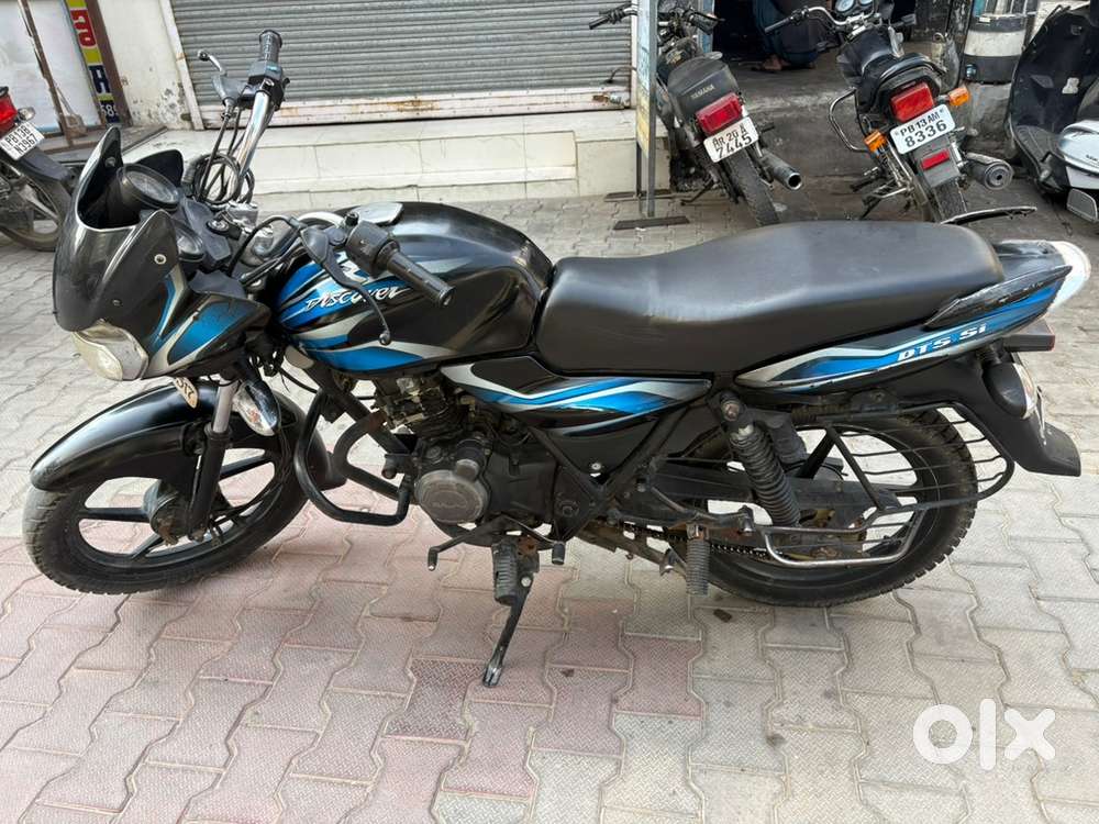 For sale black and blue bike