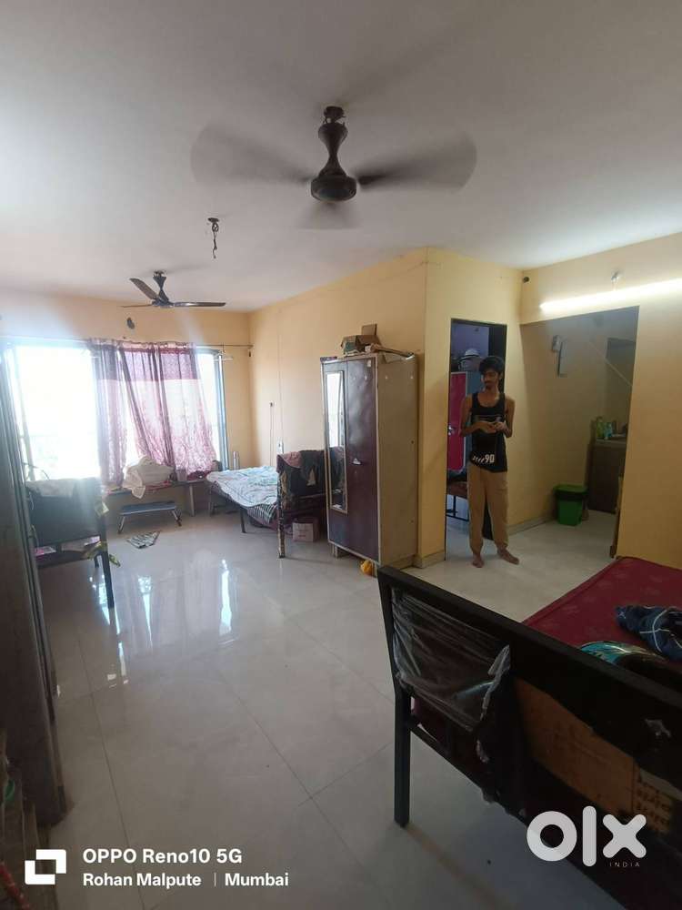 Spacious Pg With All Amenities - Prime Location