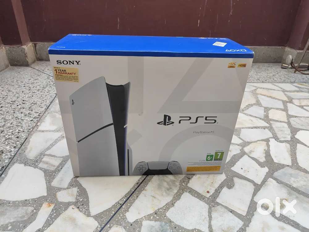 PS 5 Slim+8 New Games Disc Edition 1 Year old 1TB With Original Bill