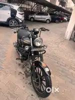 BAJAJ AVENGER