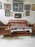 Sofa and dining for sell