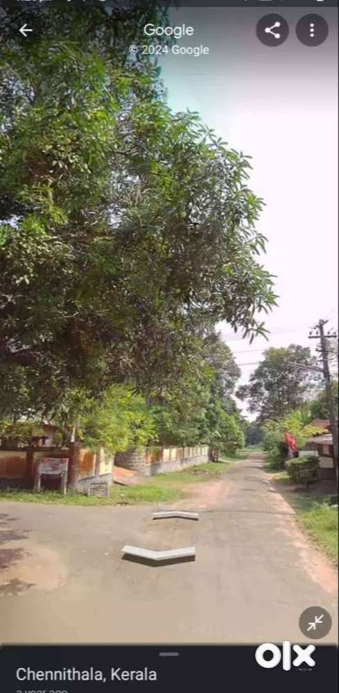 Land at Valiyaperumuzha Kadav