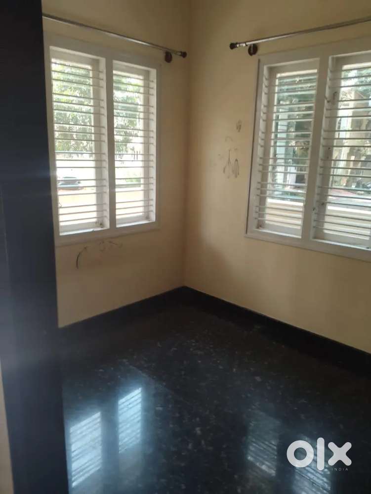 50x80 & 5 BHK individual duplex house for LEASE or Rent in Sriram pura