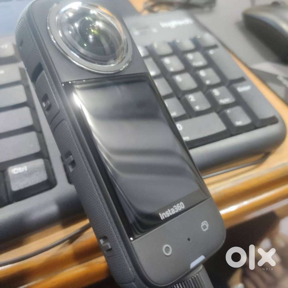 Insta 360 x3 - all new , Feb -25 billing with accessories