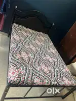 Single bed with mattress