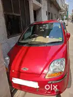 Chevrolet Spark Petrol clean car 9060kms driven top model