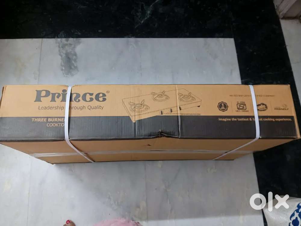 Brand New 3 burner cooktop