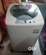 Fully automatic washing machine with trolley