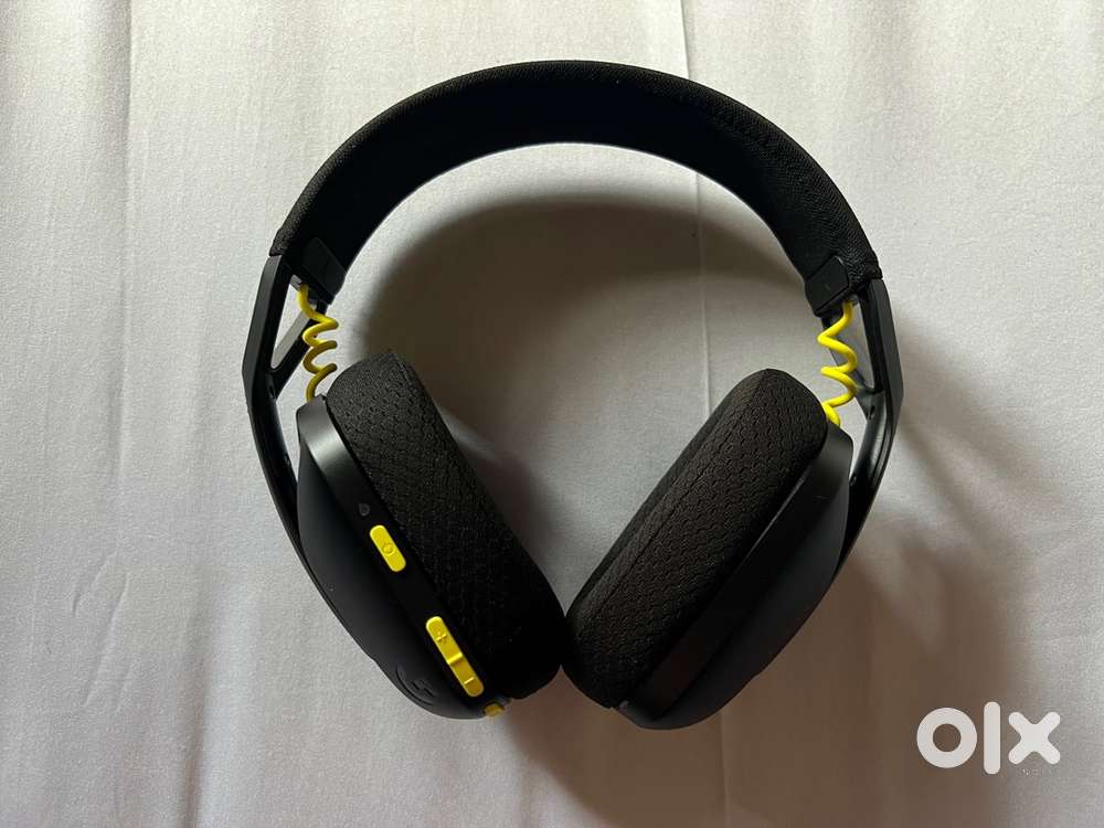 Logitech G435 Bluetooth lightspeed headphone