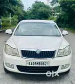 Skoda Laura Ambiente 2.0 TDI CR Manual, 2014, Diesel