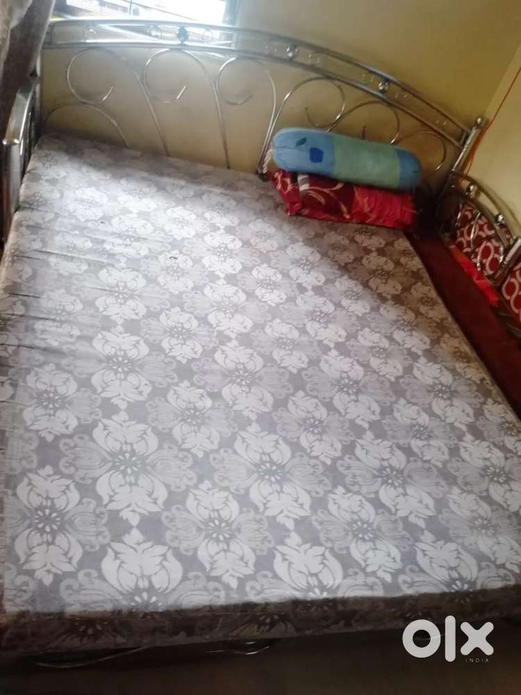Queen size mattress