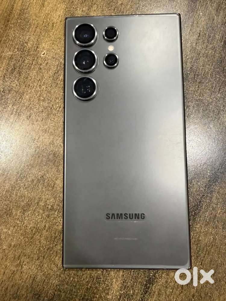 Samsung S24 ultra 12/256gb  balck titaniumcolour fully neat condition