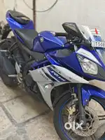 Yamaha R15 V2