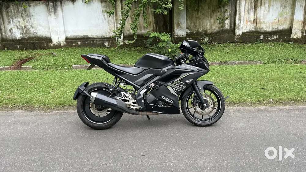 R15 matte black Fully Condition