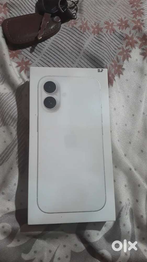 Iphone 16 for sale 3 months old