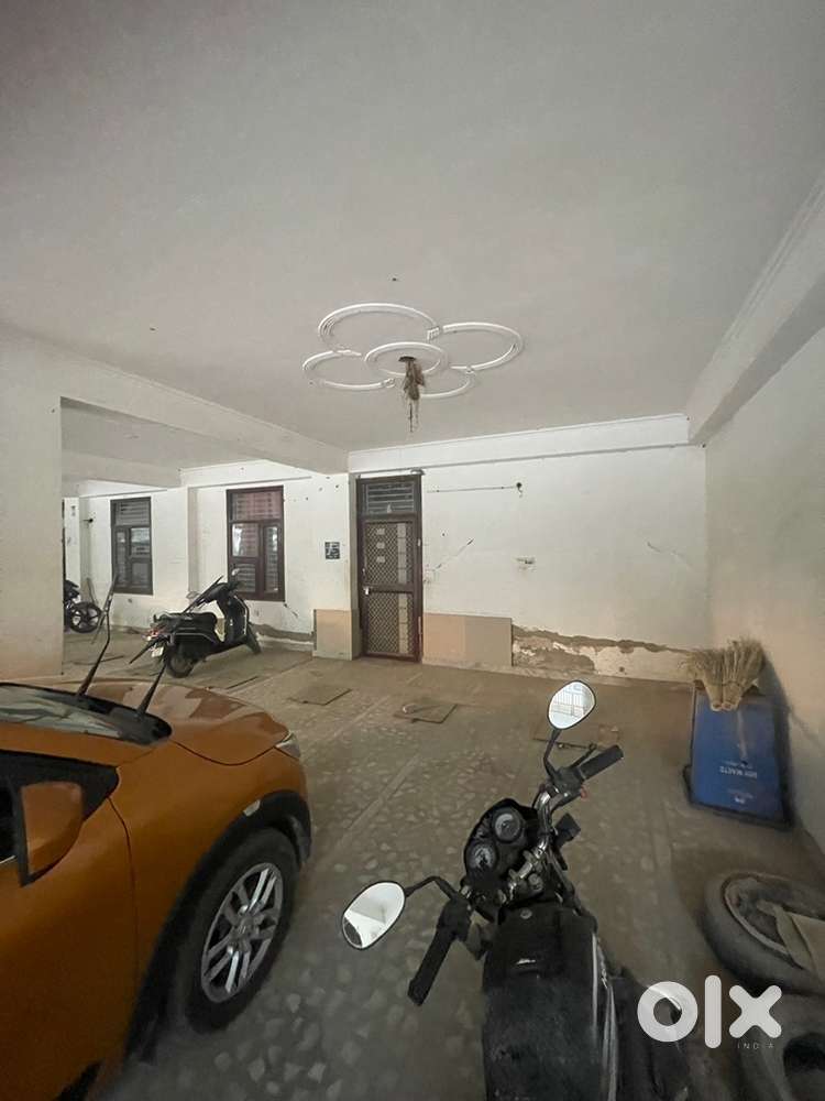 Ready to move flat. Price Negotiable