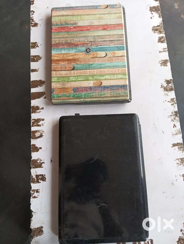 Hp laptop i3 windows seven with charger and sony i3 windows 7 charger