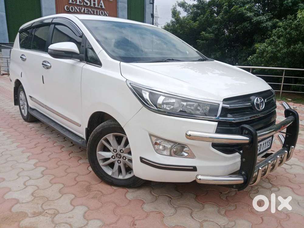 Toyota Innova Crysta 2.4 G MT, 2018, Diesel