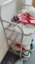 3 new beds, drinking water bottle, , shoe stand