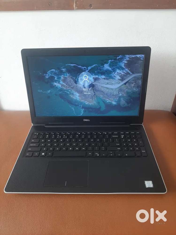 DELL LAPTOP 
8 GP RAM 
256 GP SSD
WIFI 
WEBCAM
I5 PROCESSOR 
WINDOWS10