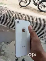 Bhot acha phone h good conditions