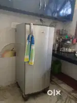 WHIRLPOOL FRIDGE AND GOOD CONDITION