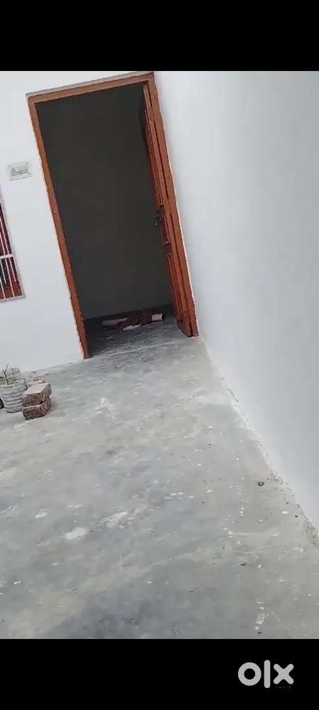 Individual house independent in housing board near sec 14, 3 rooms