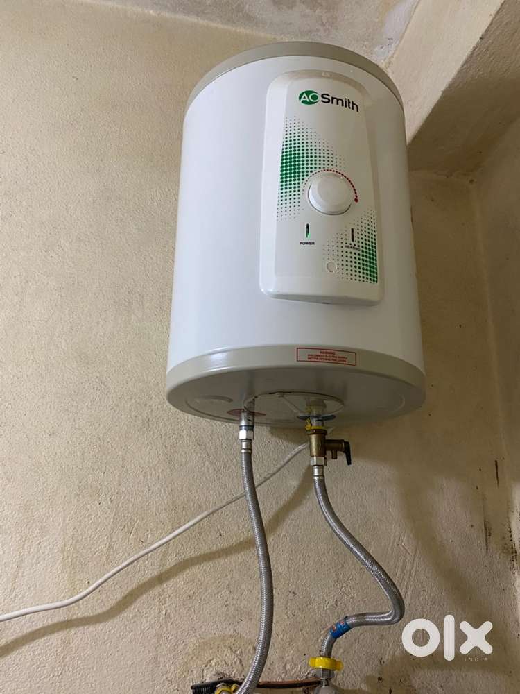 AO smith water heater 15 litres