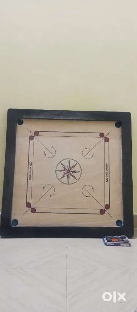 *Tournament Carrom board*