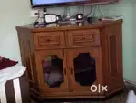 TV cabinet good condition Rs 4500