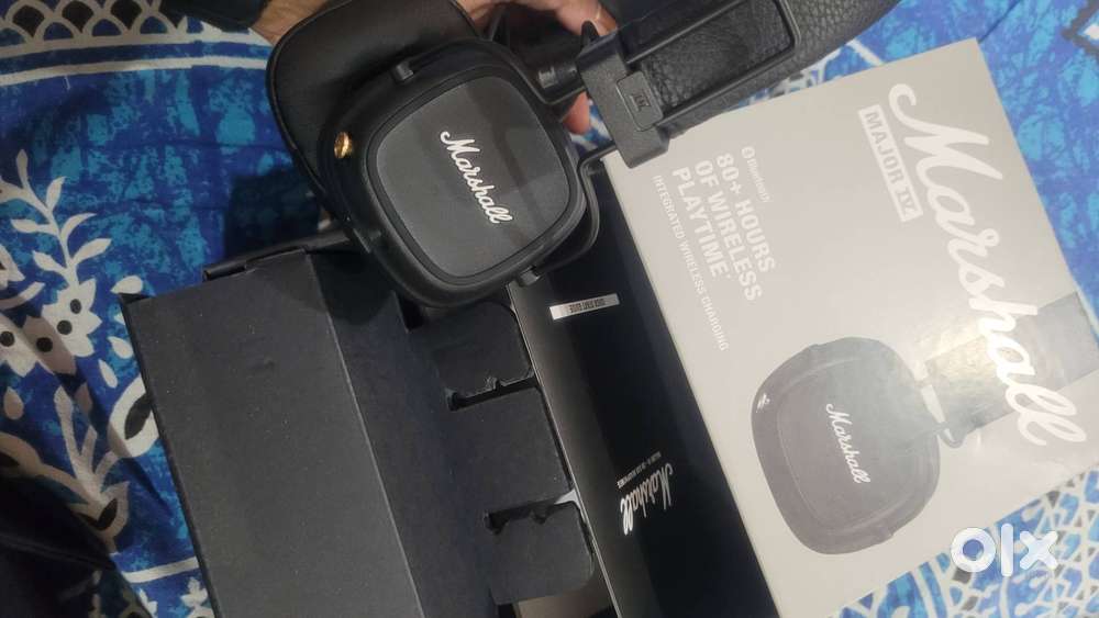 MARSHALL HEADPHONES IV