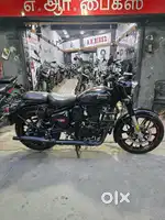 ROYAL ENFIELD Classic STEALTH  BLACK
