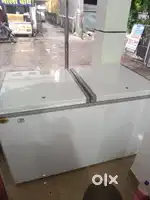 Commercial refrigerator