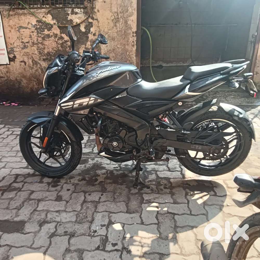 Bajaj Ns 200 first owner