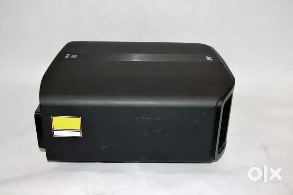 JVC 8K LASER HOME THEATER PROJECTOR  DLA-NZ8BK  BLACK