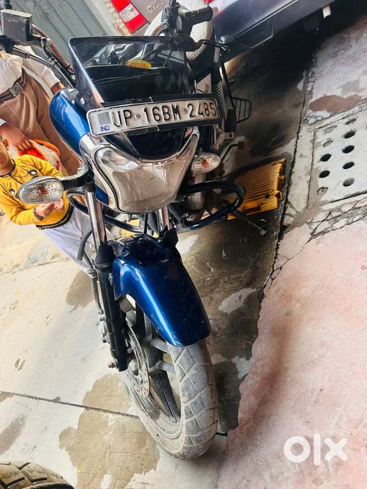 Bajaj V15 (2017) -Noida adhar card buyers only