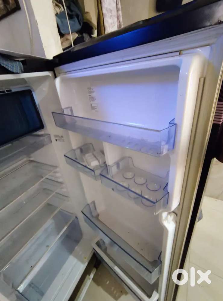 Samsung fridge TV smart Sony