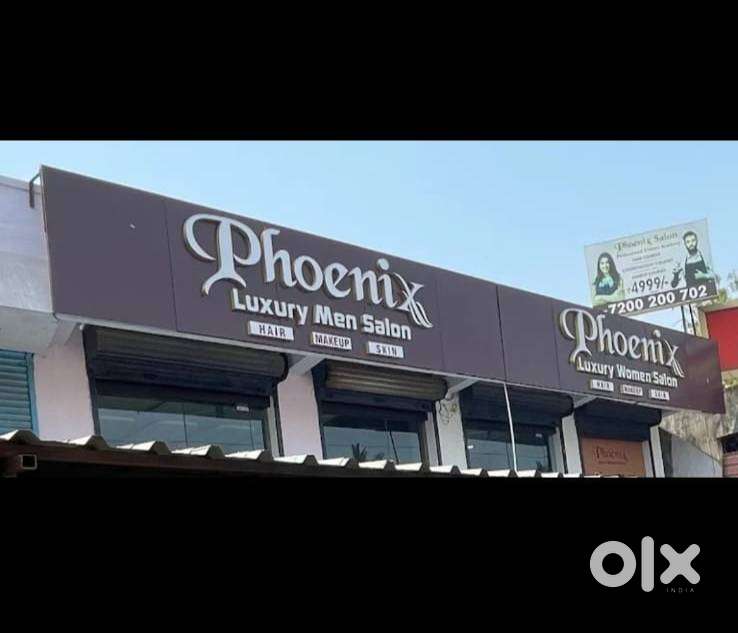Phoenix luxury salon