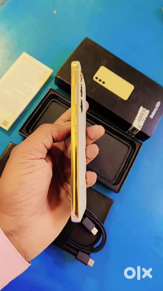 Samsung galaxy S23 PLus 5g 8/512