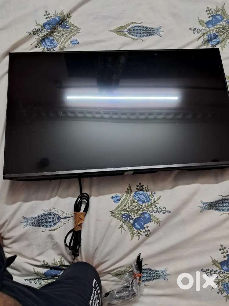 TV 32 INCH TCL