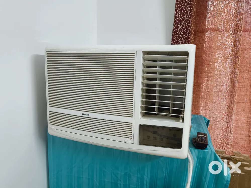 Hitachi 1.5 ton window AC