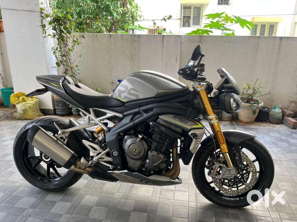 Triumph Speed triple 1200rs
