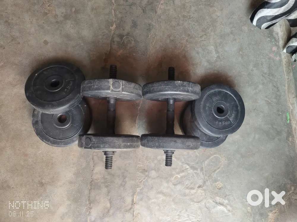 Plastic dumbles for fitness
