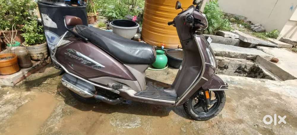 Jupiter scooty