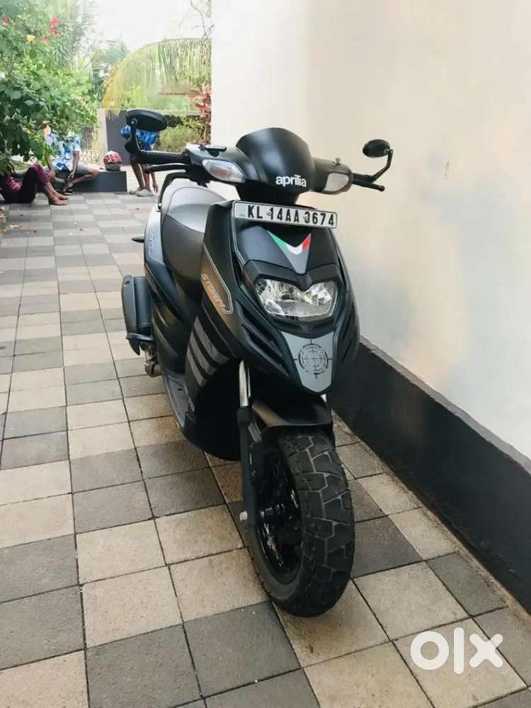 Aprilia Storm 125