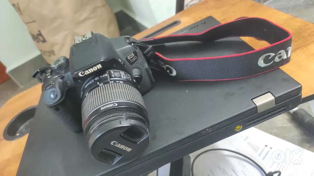 DSLR Camera